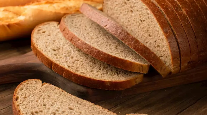 Por que o pão integral ganhou o nome de ‘100% natural’ nas prateleiras dos mercados?