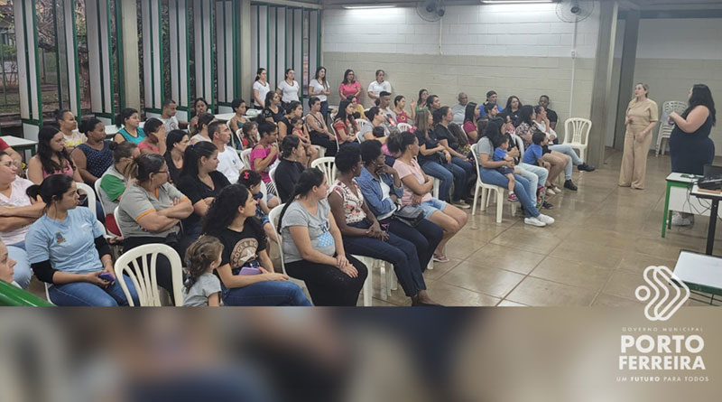 Transtorno do espectro autista foi tema abordado pela Secretaria de Educação em reunião de pais