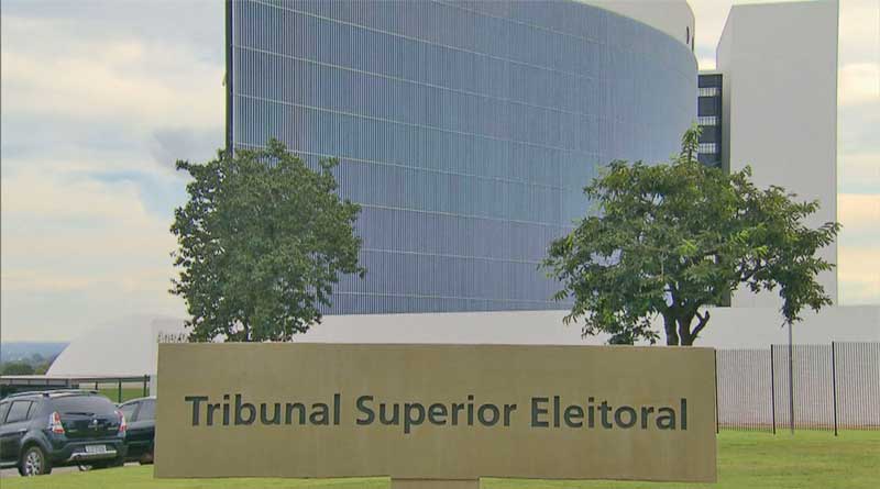 TSE: prazo para regularizar título de eleitor termina na segunda; veja quem precisa resolver pendências.