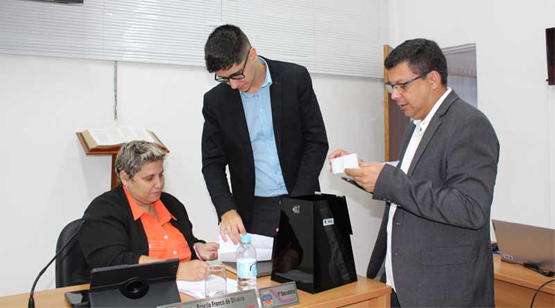 Homenageados com o Título de Cidadão Ferreirense são definidos em votação.