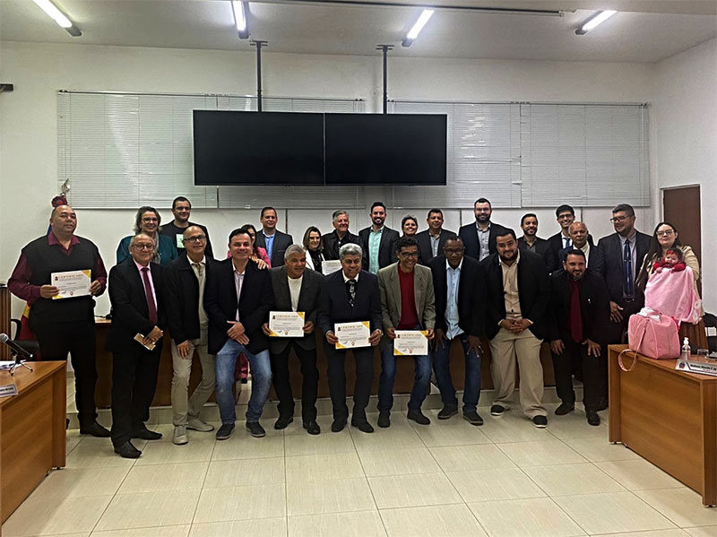 Moção de aplauso homenageia Dia do Pastor