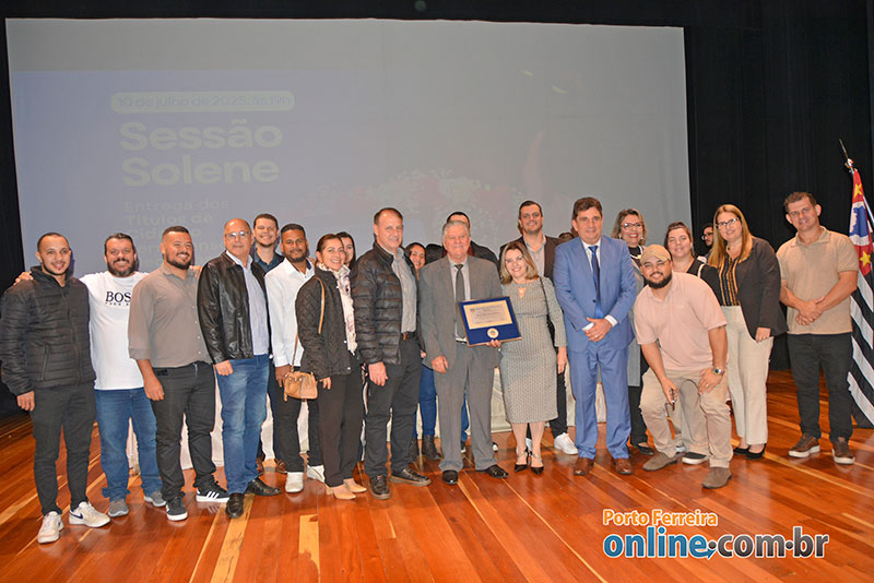 Sessão Solene homenageia personalidades com Títulos de Cidadão Ferreirense e Medalhas de Mérito “29 de Julho”.