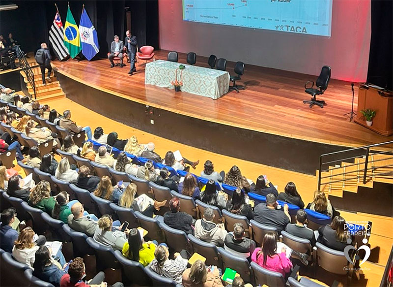 Comitiva ferreirense participa de evento em Limeira sobre gestão de atendimento do autismo