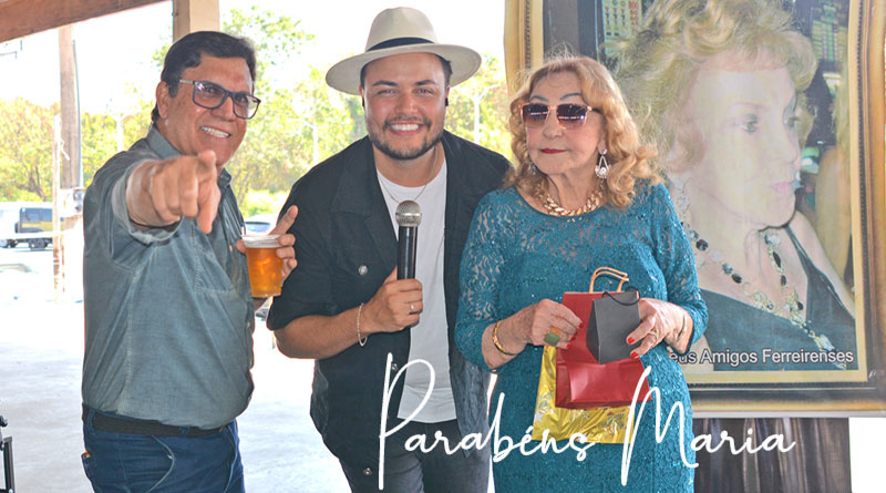 Aniversário de Dona Maria na Feirinha Livre
