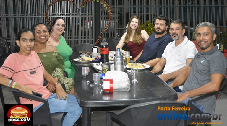 Dogs.com – 08/11/2025