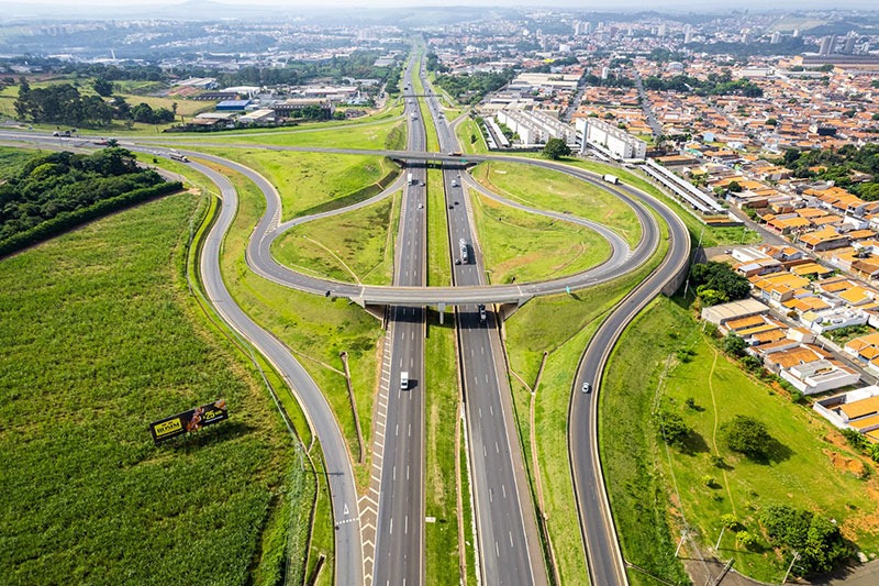 Arteris Intervias orienta usuários para uma viagem segura no feriado do Dia da C [...]