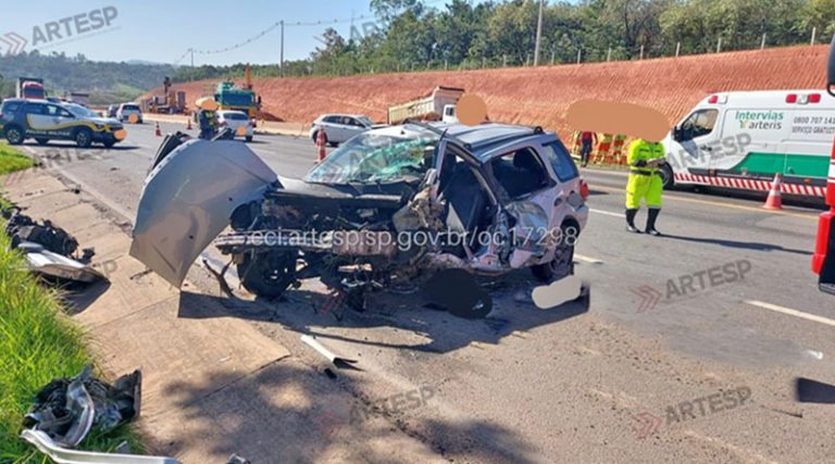 Colisão frontal na SP-191 deixa uma vítima fatal e duas em estado grave em Rio C [...]
