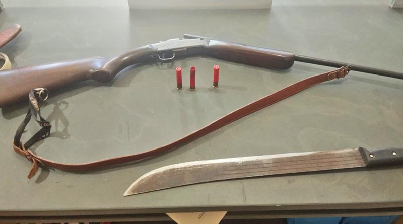 Polícia Militar de Santa Rita do Passa Quatro prende homem por posse de arma de fogo e violência doméstica na zona rural