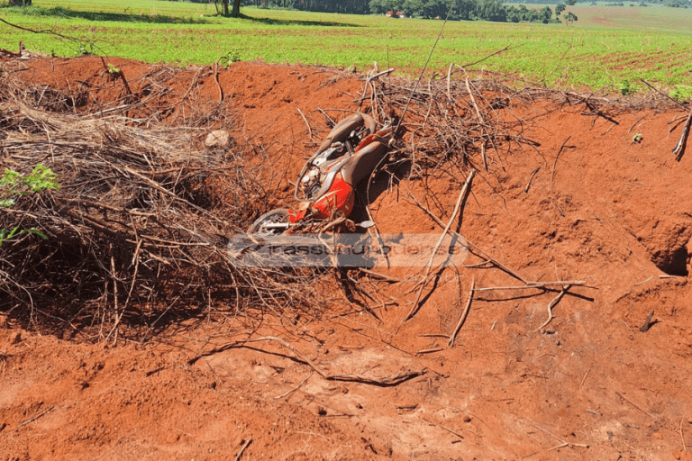 Motoqueiro se perde em curva na estrada de São Domingos e “nasce de novo” após a [...]