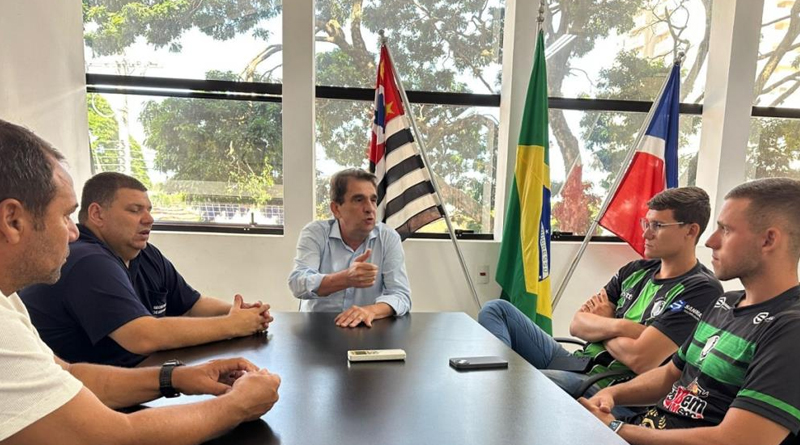 Prefeitura autoriza cessão de uso do Estádio José de Oliveira Mafra para projeto [...]