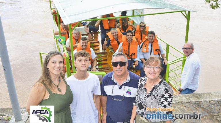 Barco Escola Sérgio Antonini (Buja) é inaugurado em Porto Ferreira