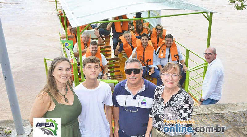 Barco Escola Sérgio Antonini (Buja) é inaugurado em Porto Ferreira