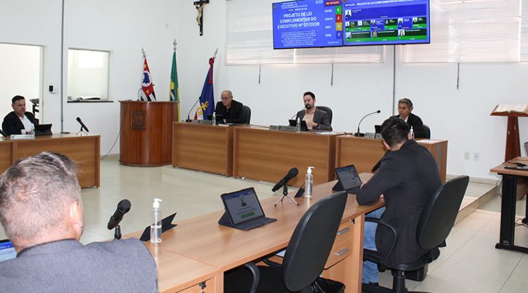 Projeto que concede adequação ao piso do magistério é aprovado