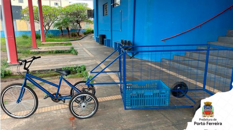 Prefeitura entrega triciclos a coletores de recicláveis e reforça apoio à susten [...]