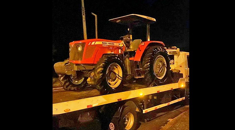 Polícia Militar recupera trator e registra ocorrência de receptação e estelionato em Santa Rita do Passa Quatro