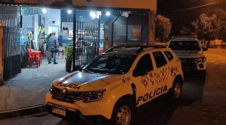 POLÍCIA MILITAR REALIZA OPERAÇÃO DE FISCALIZAÇÃO EM BARES E ESTABELECIMENTOS EM  [...]