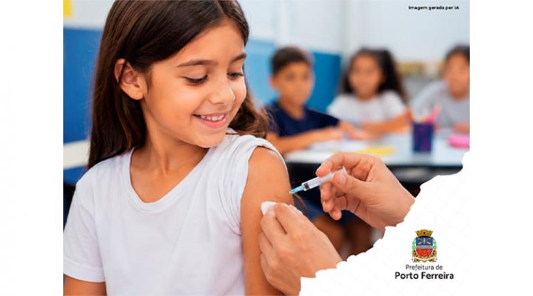 Prefeitura inicia vacinação nas escolas municipais para atualização da carteirin [...]