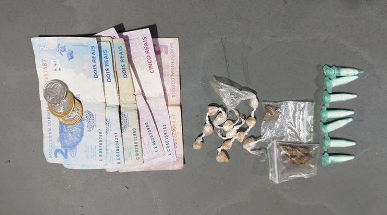 POLÍCIA MILITAR APREENDE ADOLESCENTE POR ATO INFRACIONAL DE TRÁFICO DE DROGAS EM [...]
