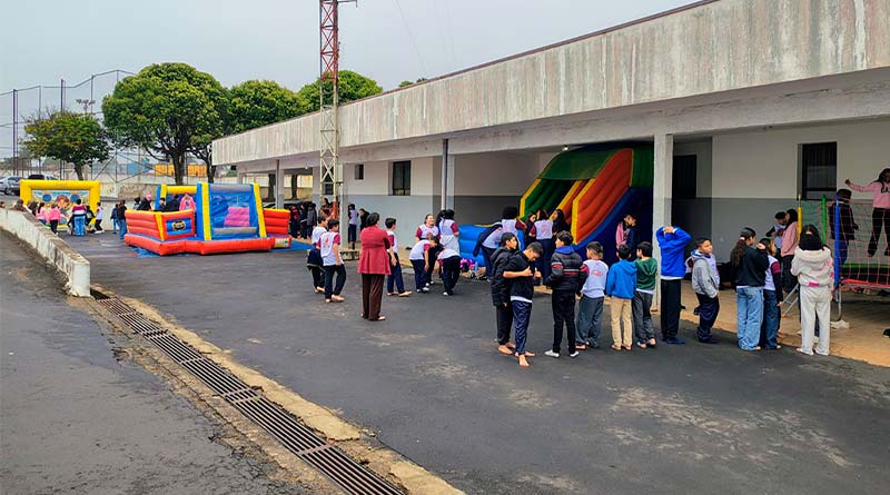 ALUNOS DO PROERD VISITAM A 3ª CIA DO 38º BPM/I E VIVENCIAM MOMENTOS DE APRENDIZADO E INTEGRAÇÃO