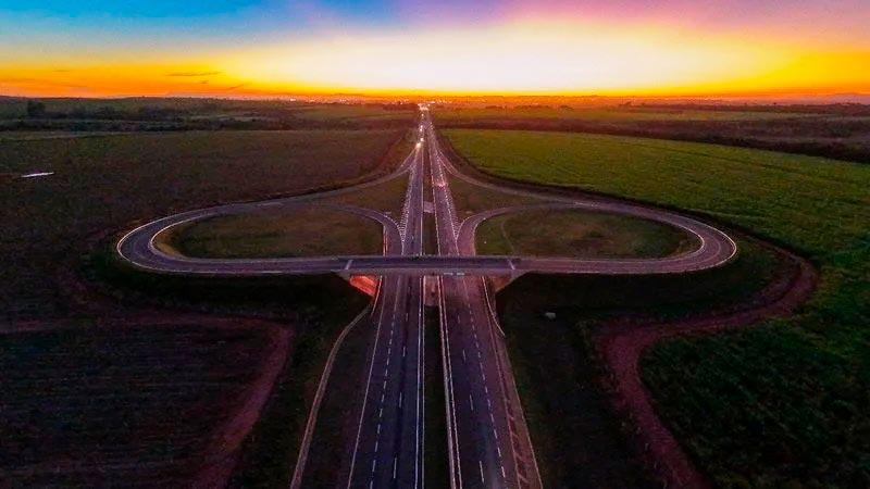 Arteris Intervias prevê a passagem de mais de 650 mil veículos durante feriado paulista