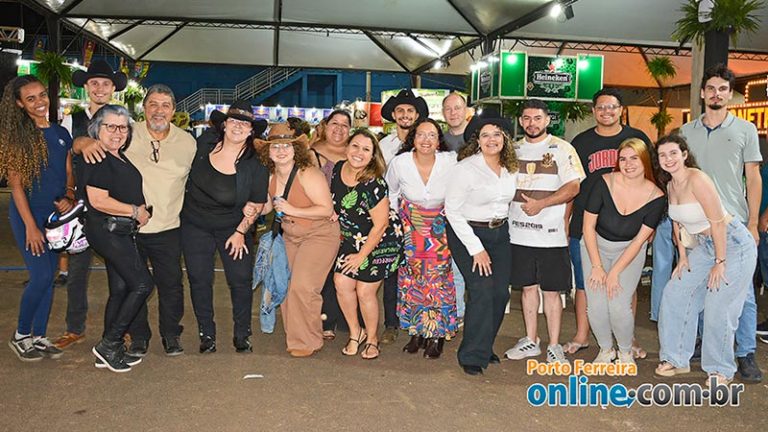 Show do Tubinho reúne grande público e agita Porto Ferreira