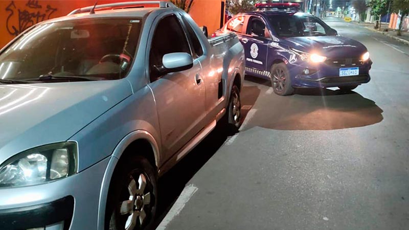 GCM localiza veículo roubado e realiza a restituição à vítima