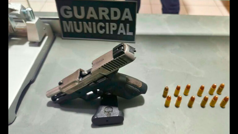 GCM PRENDE HOMEM COM PISTOLA 9MM EM SITUAÇÃO IRREGULAR NA VILA SIBYLLA